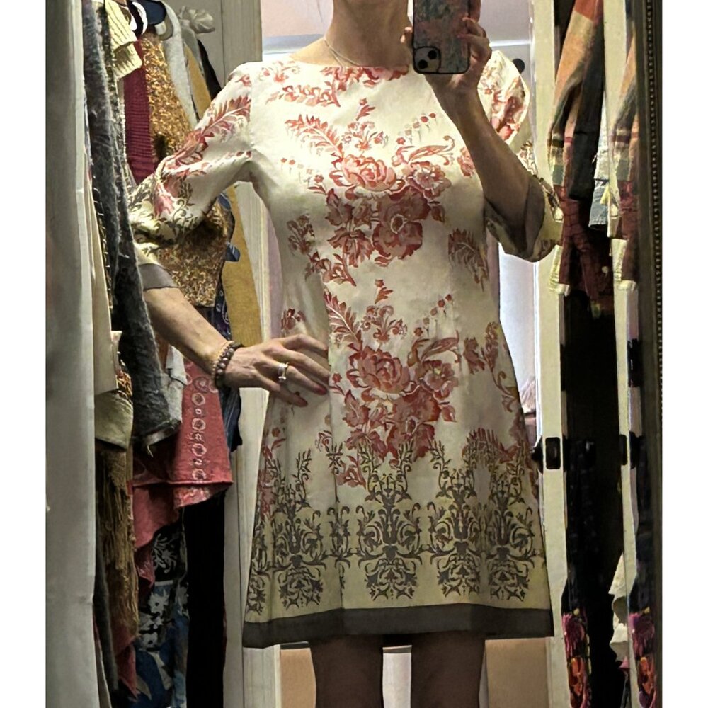 Neiman Marcus Exclusive 100% Silk Floral Shift Dress Size 6 NWT 3/4 Sleeve